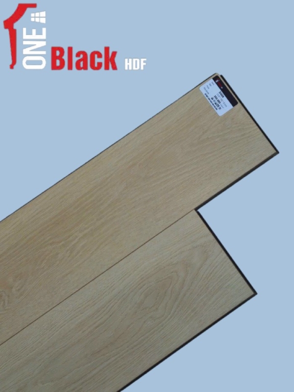 sàn gỗ One Black D436