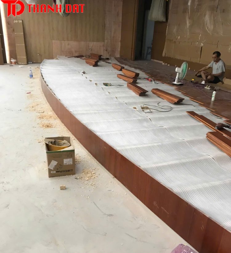 Thi công sàn gỗ sân khấu 