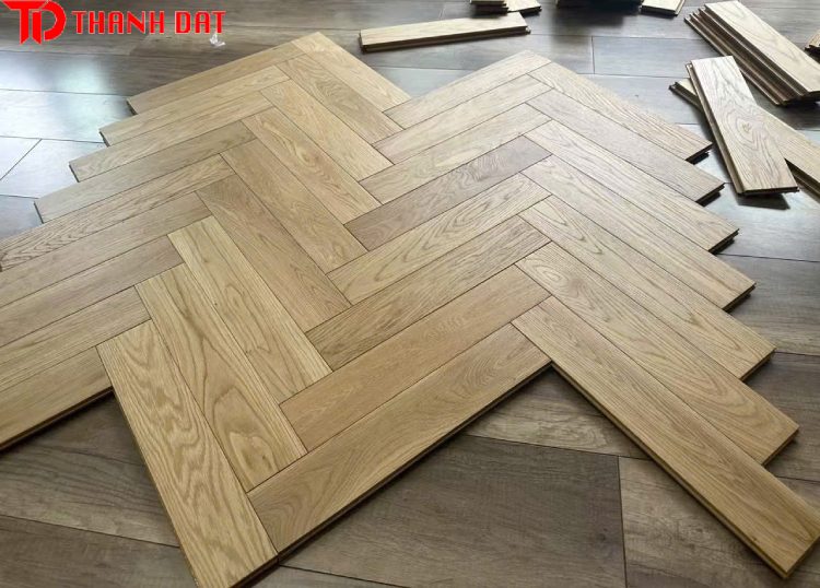 Sàn gỗ Sồi hèm khóa
