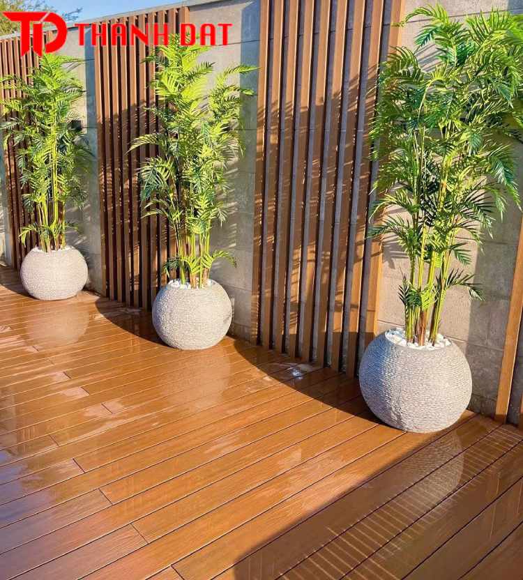 Sàn gỗ lát sân vườn