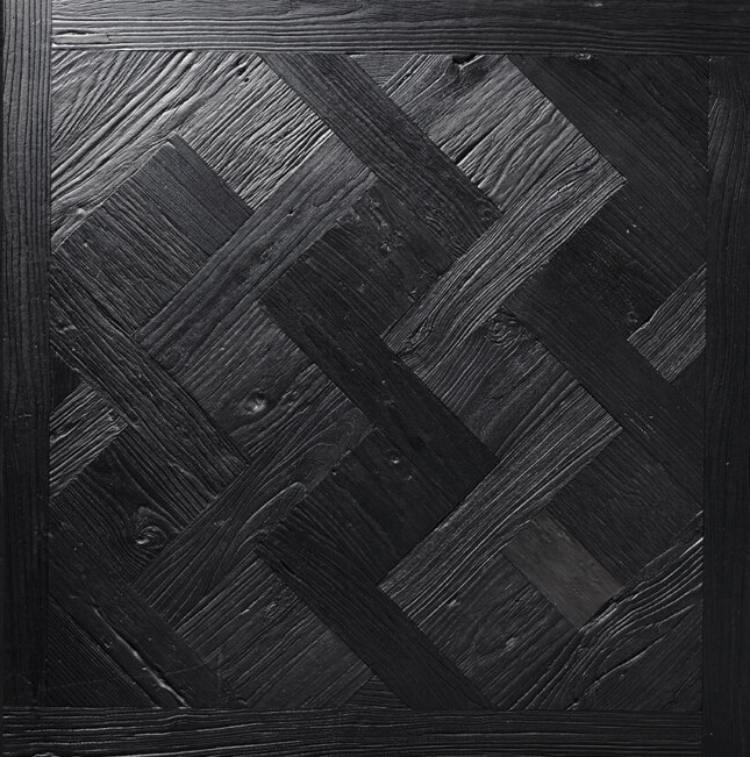 Map sàn gỗ màu đen